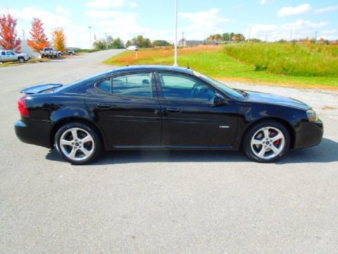 2005 Pontiac Grand Prix GXP Sedan Data, Info and Specs