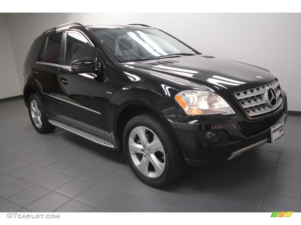 2011 ML 350 BlueTEC 4Matic - Black / Black photo #1