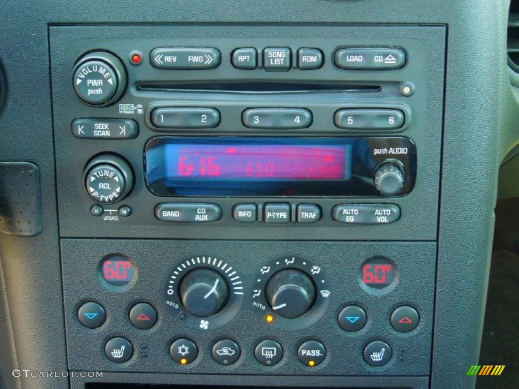 2005 Pontiac Grand Prix GXP Sedan Controls Photo #72707714