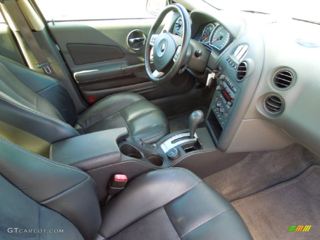 Ebony/Dark Pewter Interior 2005 Pontiac Grand Prix GXP Sedan Photo #72707951