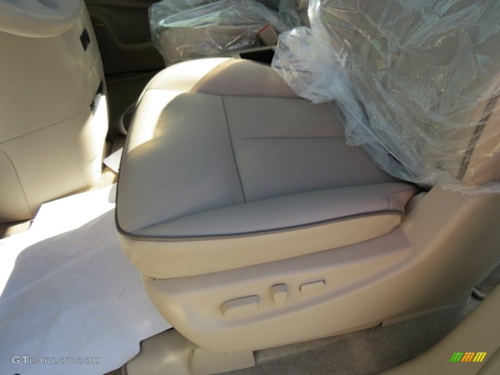 2012 Quest 3.5 LE - Titanium Beige / Beige photo #10