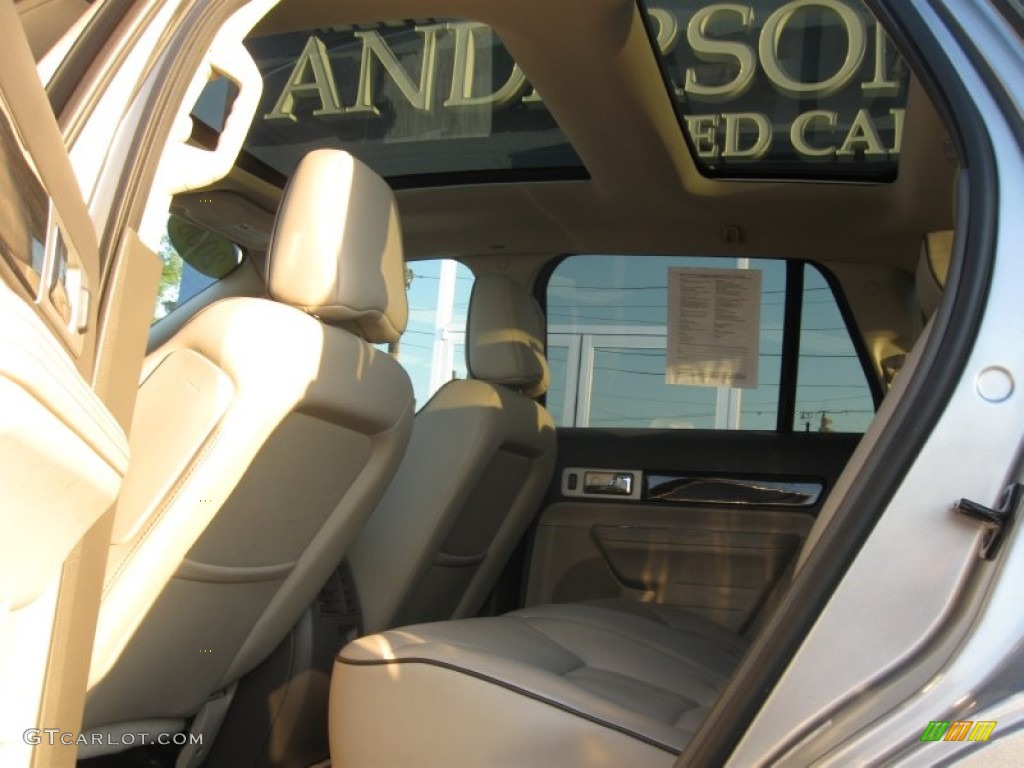 2008 MKX AWD - Vapor Silver Metallic / Medium Light Stone photo #7
