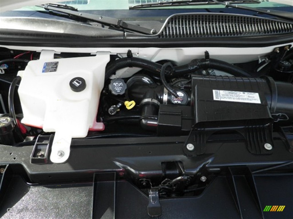2008 GMC Savana Van 3500 Cargo 6.0 Liter OHV 16-Valve V8 Engine Photo #72712199