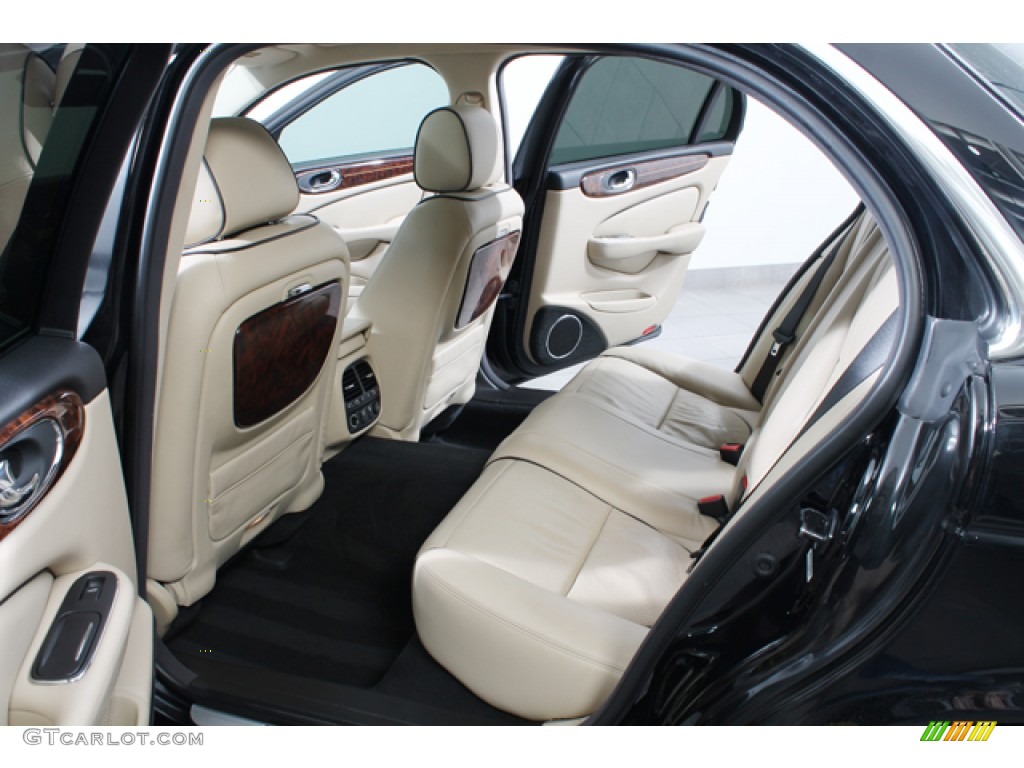 Champagne/Charcoal Interior 2008 Jaguar XJ Vanden Plas Photo #72714113