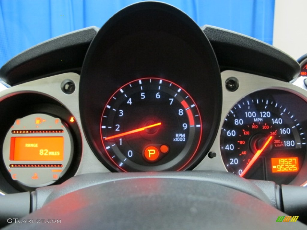 2009 Nissan 370Z Coupe Gauges Photo #72714141