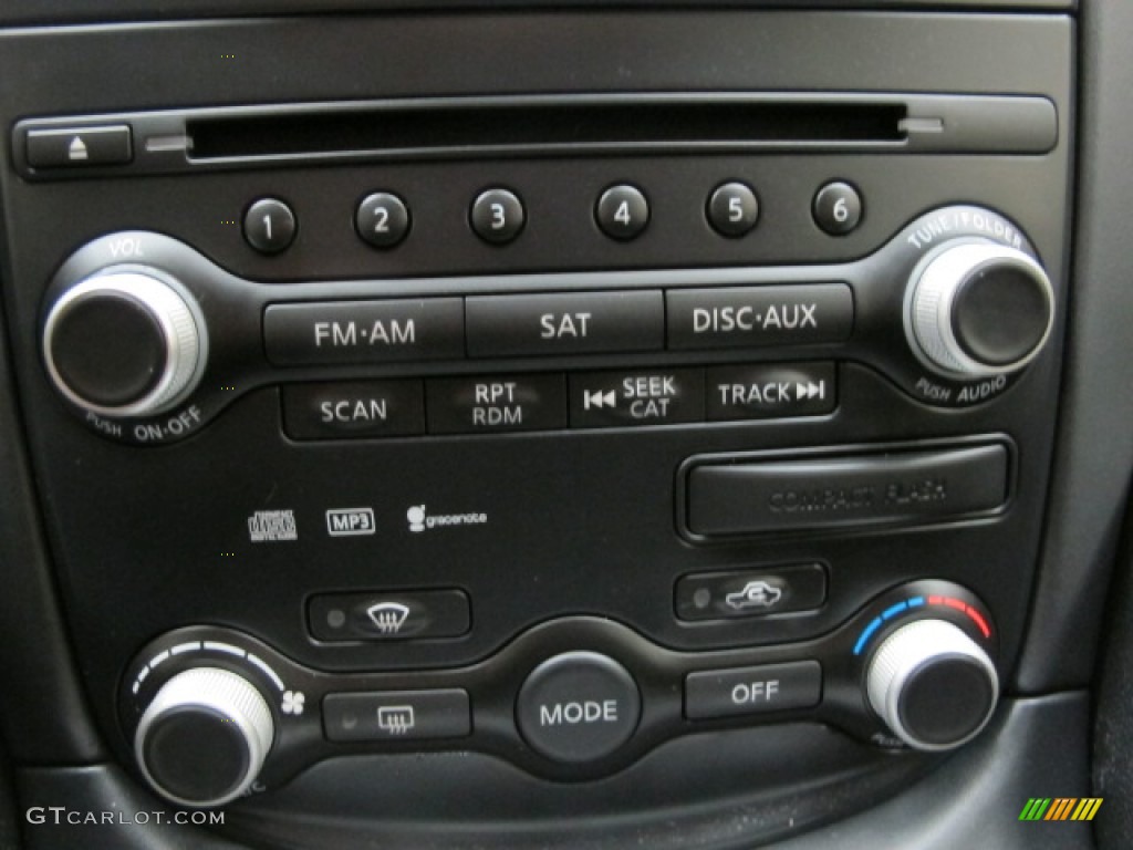2009 Nissan 370Z Coupe Controls Photo #72714232