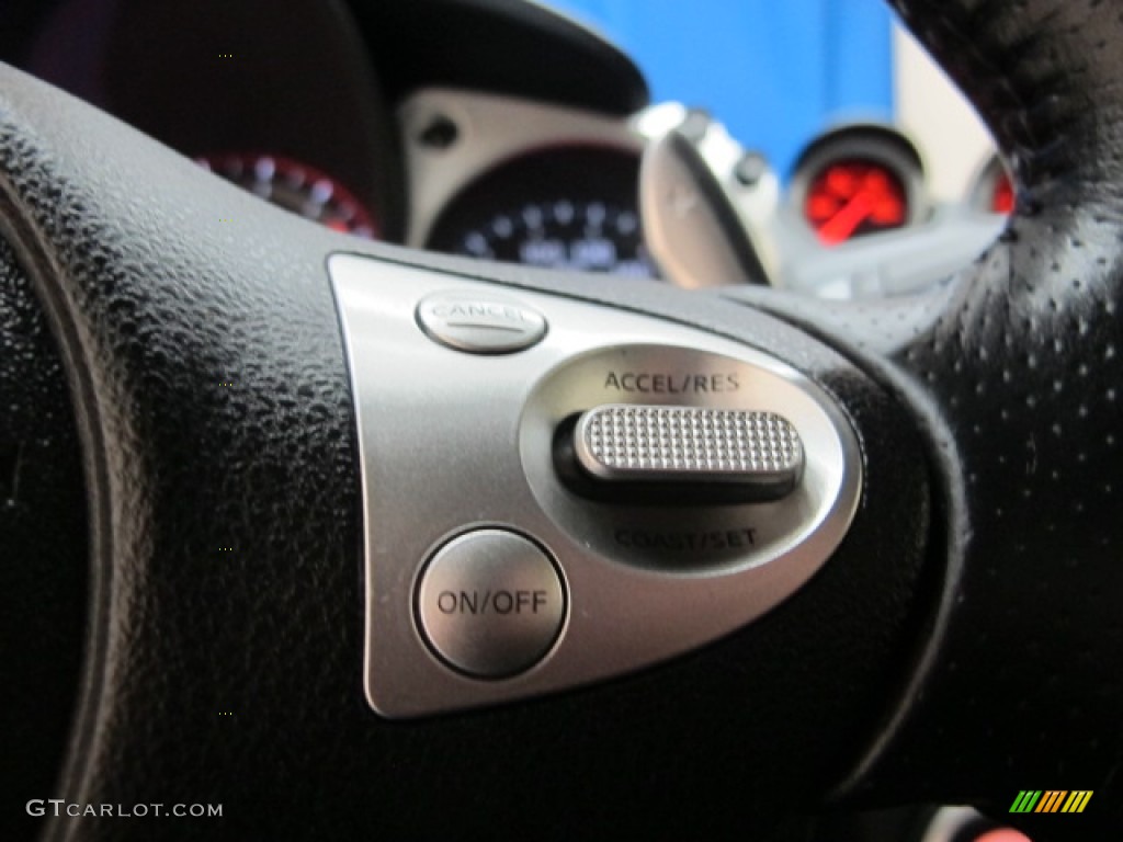 2009 Nissan 370Z Coupe Controls Photo #72714371
