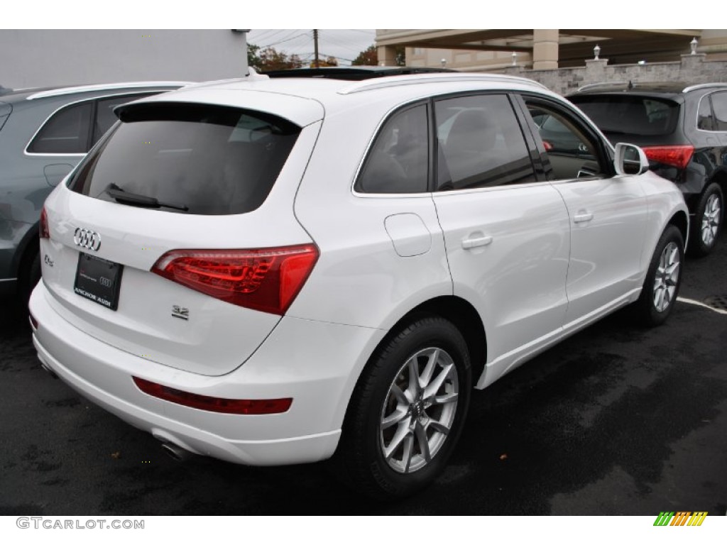 2009 Q5 3.2 Premium quattro - Ibis White / Cardamom Beige photo #4