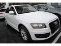 2009 Ibis White Audi Q5 3.2 Premium quattro  photo #5