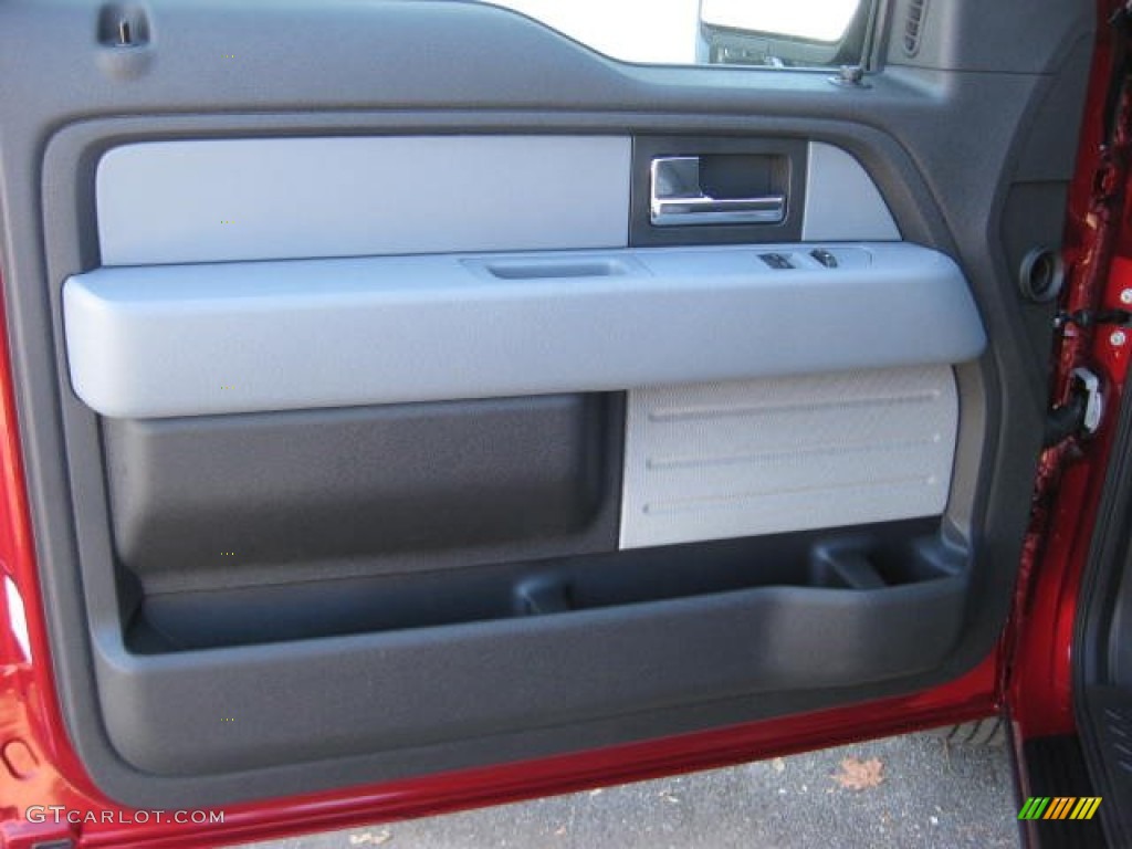 2013 Ford F150 XLT Regular Cab 4x4 Steel Gray Door Panel Photo #72715079