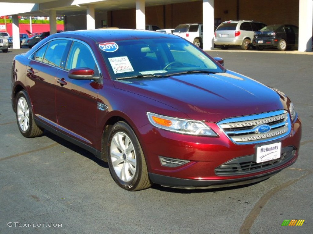 Bordeaux Reserve Red Ford Taurus