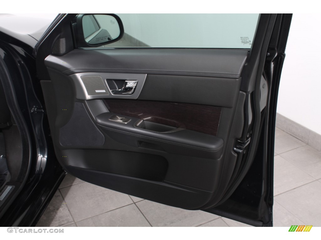 2009 Jaguar XF Supercharged Charcoal/Charcoal Door Panel Photo #72715688