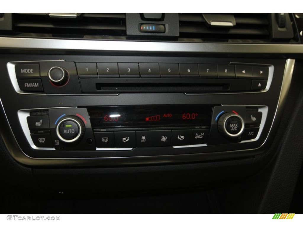 2013 BMW 3 Series 328i Sedan Controls Photo #72717371