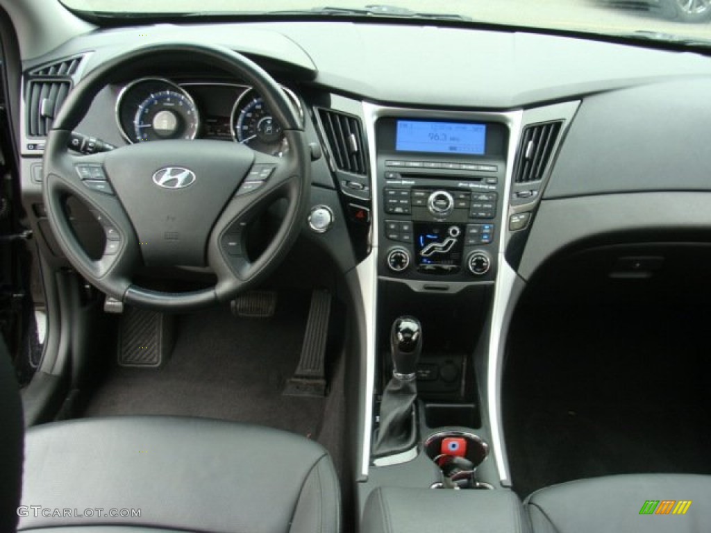 2011 Sonata Limited - Midnight Black / Black photo #12