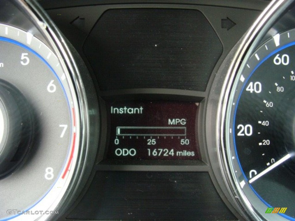 2011 Sonata Limited - Midnight Black / Black photo #17