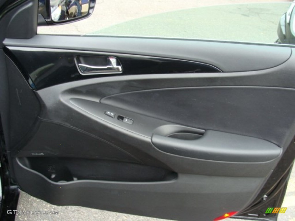 2011 Sonata Limited - Midnight Black / Black photo #25