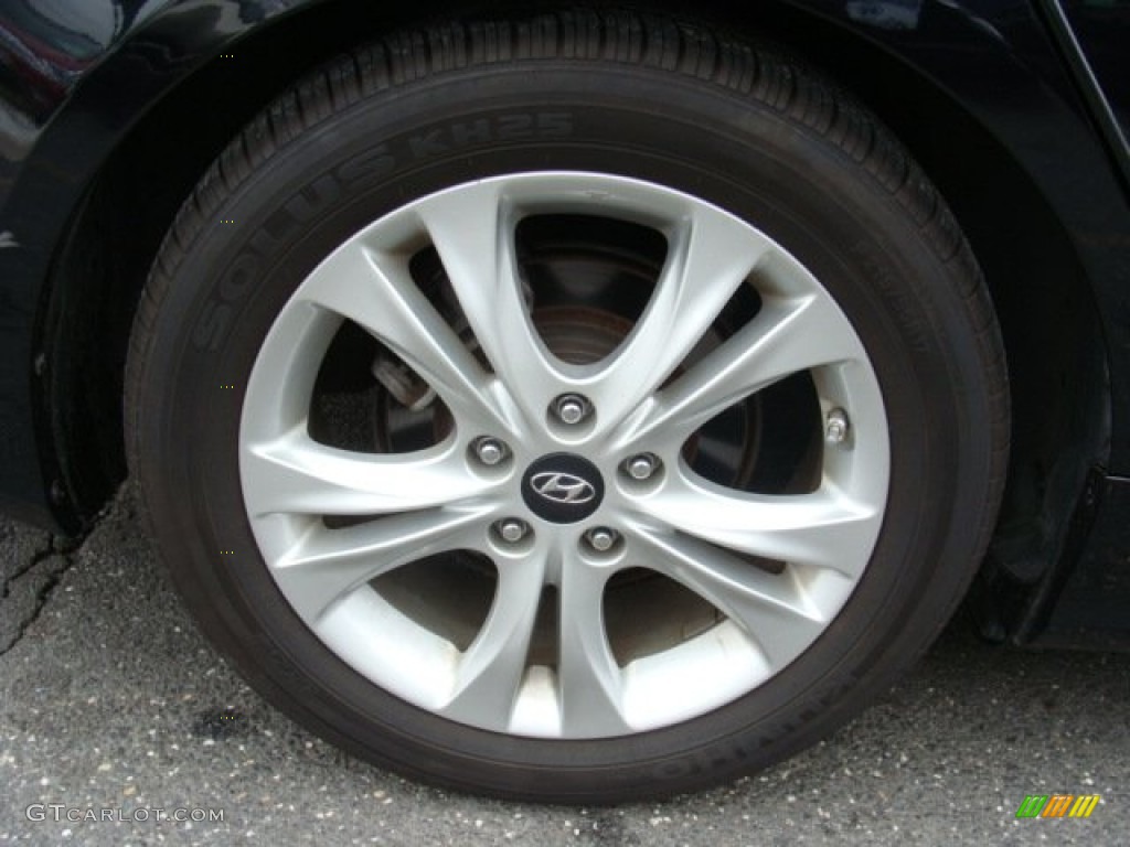 2011 Sonata Limited - Midnight Black / Black photo #28