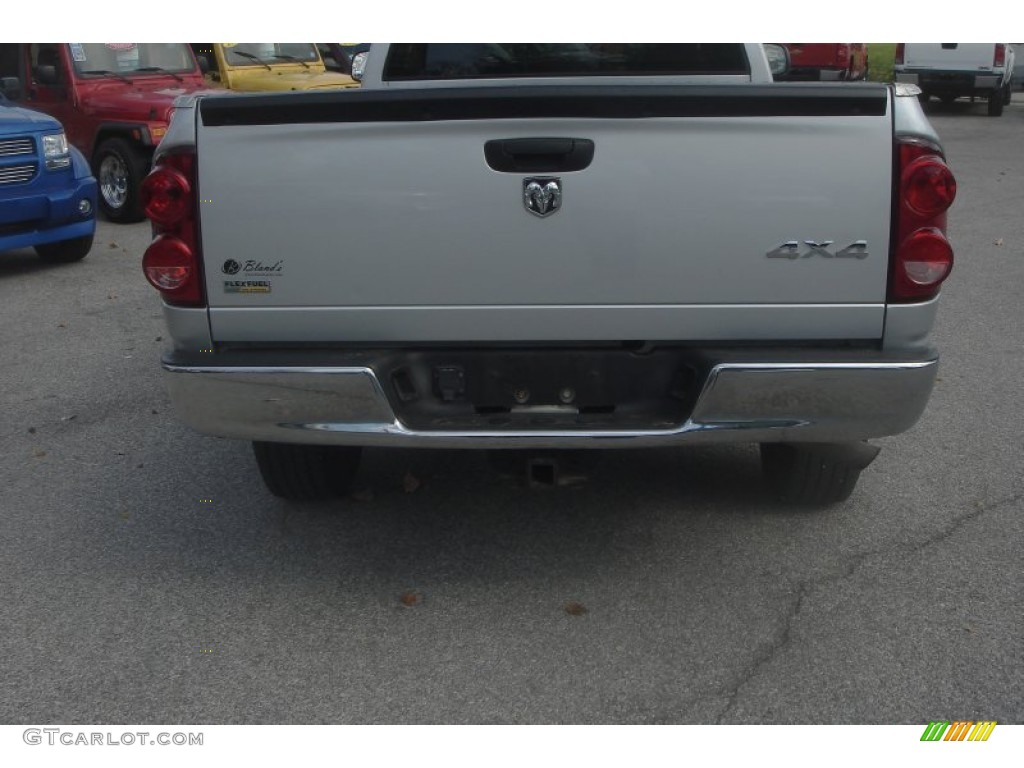 2008 Ram 1500 SXT Regular Cab 4x4 - Bright Silver Metallic / Medium Slate Gray photo #2