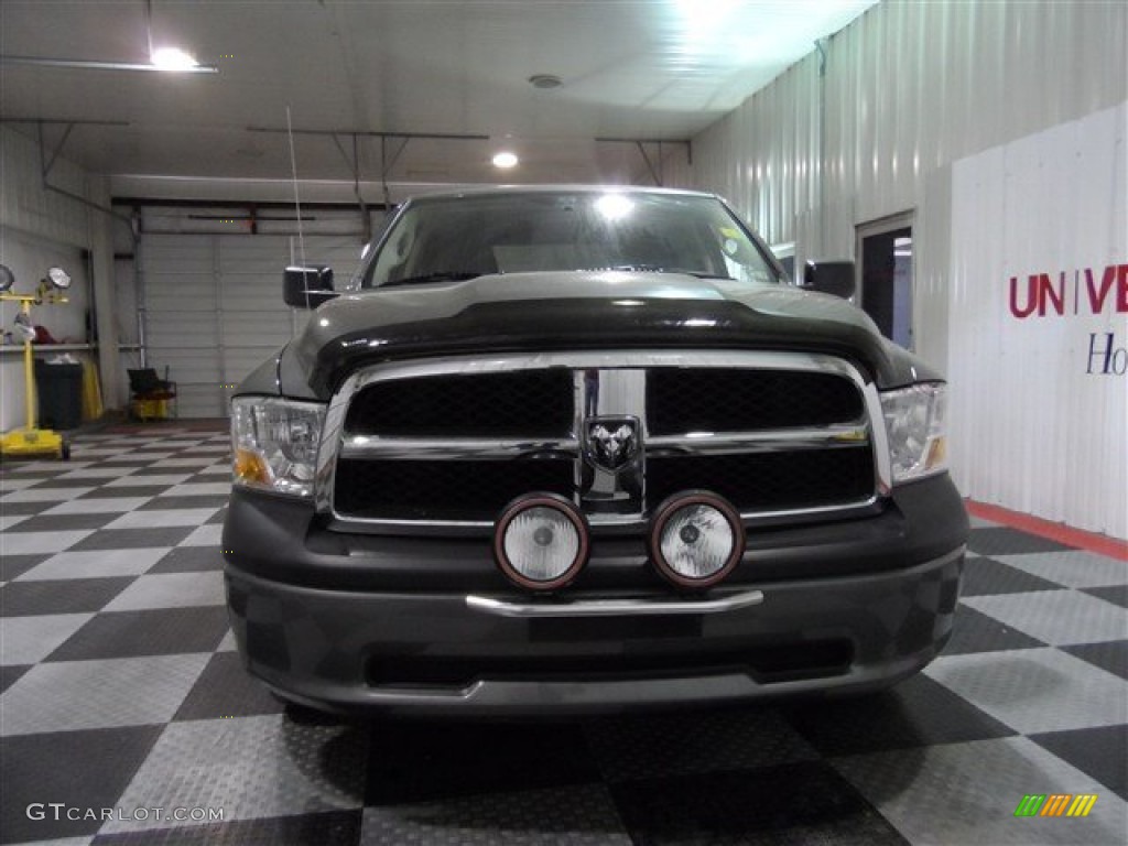 2011 Ram 1500 ST Crew Cab 4x4 - Mineral Gray Metallic / Dark Slate Gray/Medium Graystone photo #2