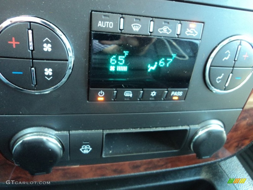 2008 Silverado 3500HD LTZ Crew Cab 4x4 Dually - Summit White / Ebony photo #16