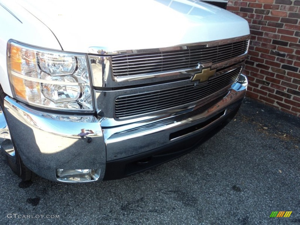 2008 Silverado 3500HD LTZ Crew Cab 4x4 Dually - Summit White / Ebony photo #28