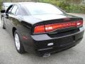 Pitch Black - Charger SXT Photo No. 6