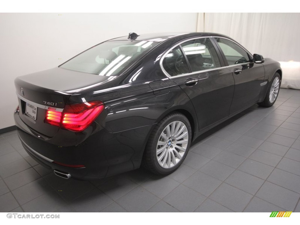 2013 7 Series 740i Sedan - Black Sapphire Metallic / Black photo #8