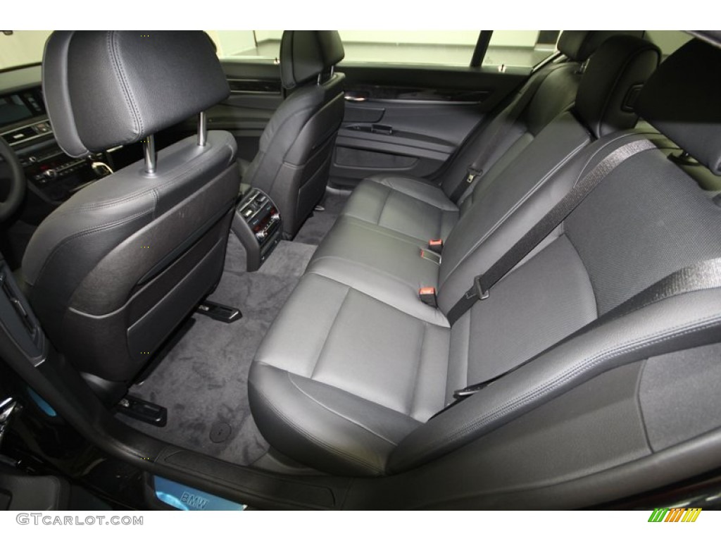 2013 BMW 7 Series 740i Sedan Rear Seat Photo #72724445