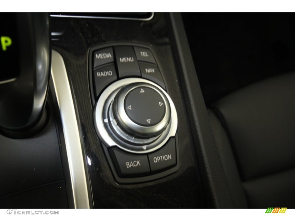 2013 BMW 7 Series 740i Sedan Controls Photo #72724607