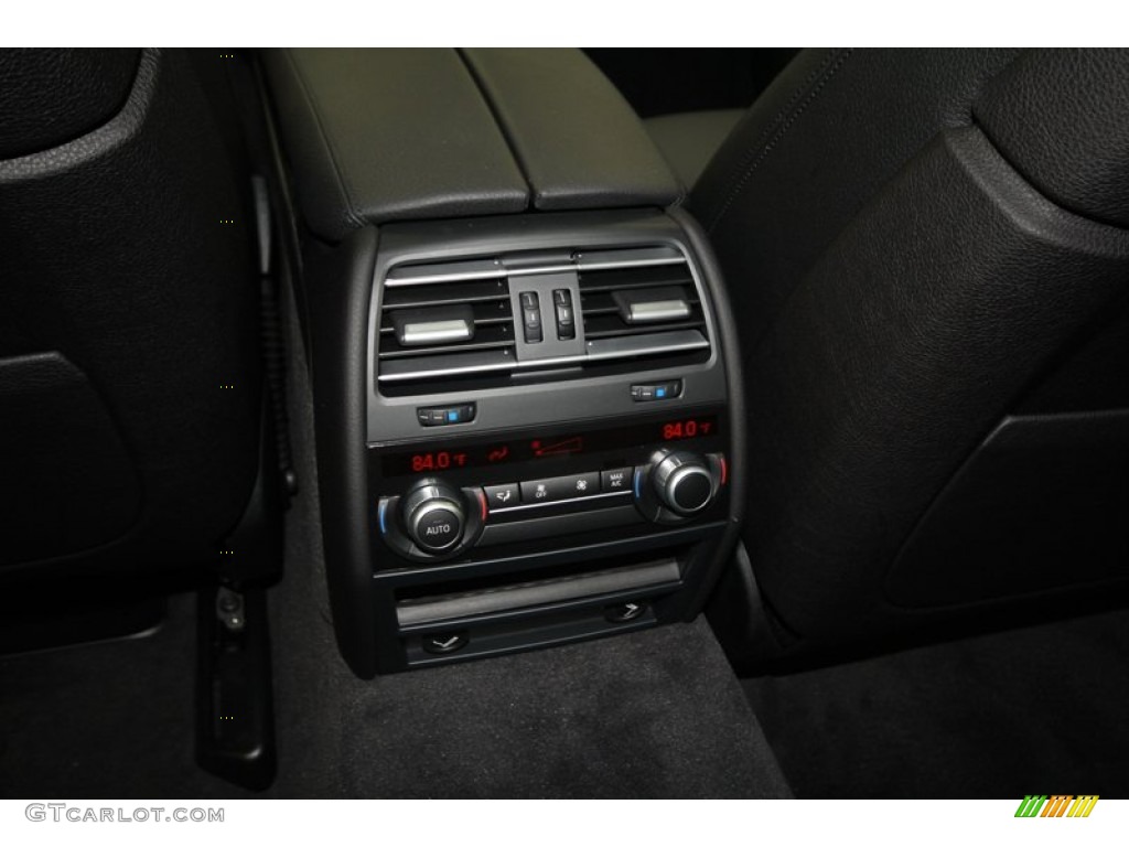 2013 BMW 7 Series 740i Sedan Controls Photo #72724802