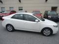 2011 Clear White Kia Forte EX  photo #7