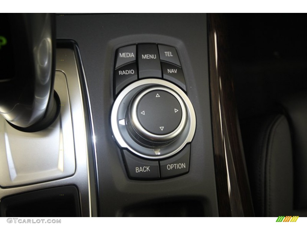 2013 BMW X5 xDrive 50i Controls Photo #72727718