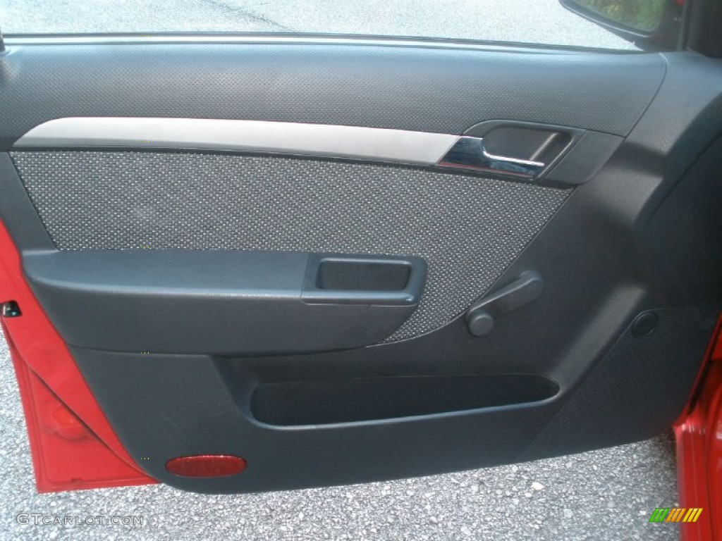 2011 Chevrolet Aveo LT Sedan Charcoal Door Panel Photo #72728821