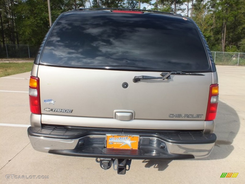 2002 Tahoe LT 4x4 - Light Pewter Metallic / Tan/Neutral photo #6