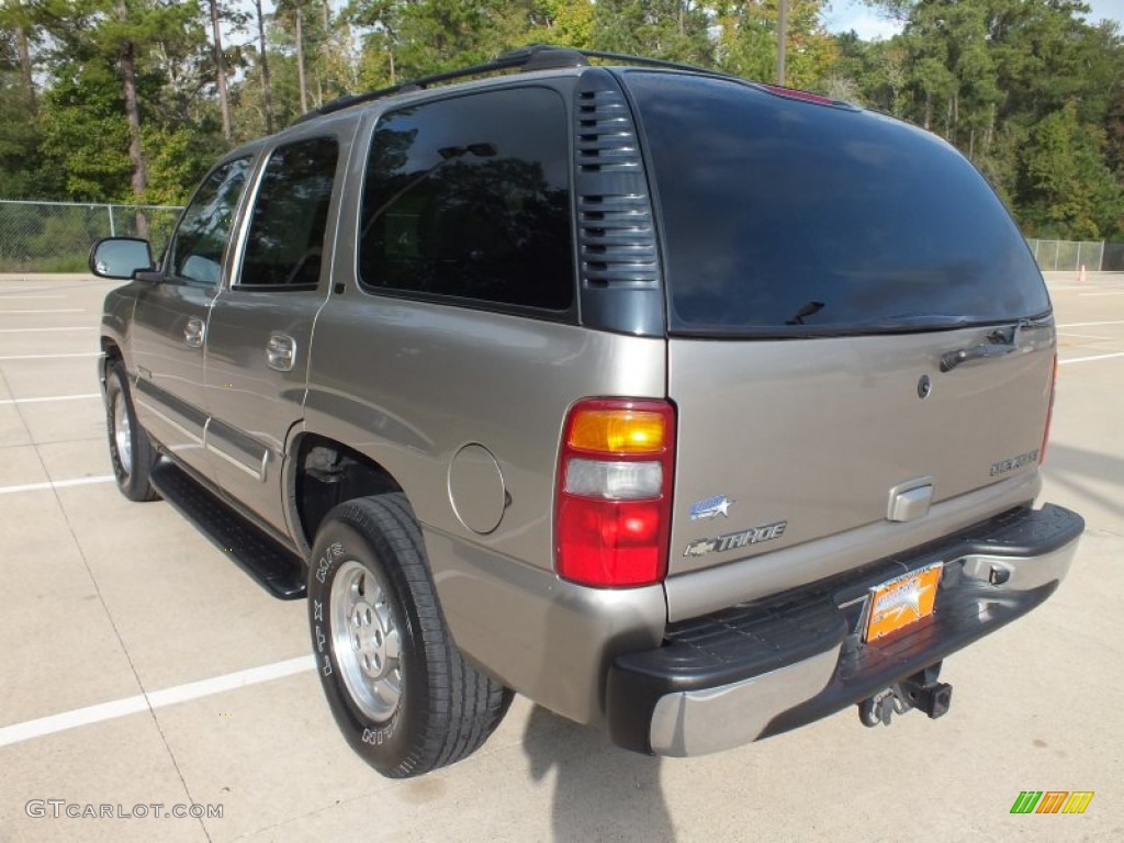 2002 Tahoe LT 4x4 - Light Pewter Metallic / Tan/Neutral photo #7