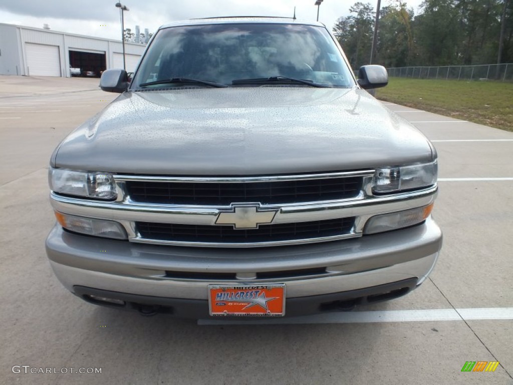 2002 Tahoe LT 4x4 - Light Pewter Metallic / Tan/Neutral photo #10