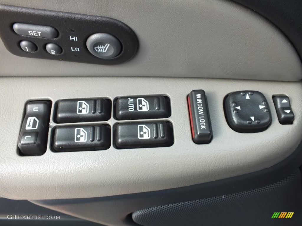 2002 Tahoe LT 4x4 - Light Pewter Metallic / Tan/Neutral photo #11