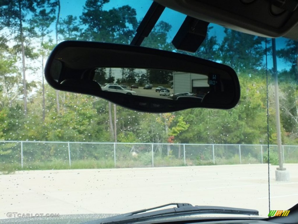 2002 Tahoe LT 4x4 - Light Pewter Metallic / Tan/Neutral photo #25