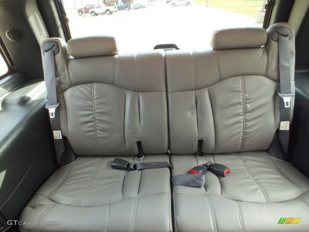 2002 Tahoe LT 4x4 - Light Pewter Metallic / Tan/Neutral photo #31