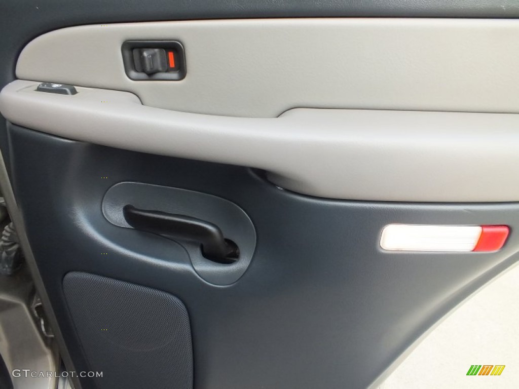 2002 Tahoe LT 4x4 - Light Pewter Metallic / Tan/Neutral photo #47