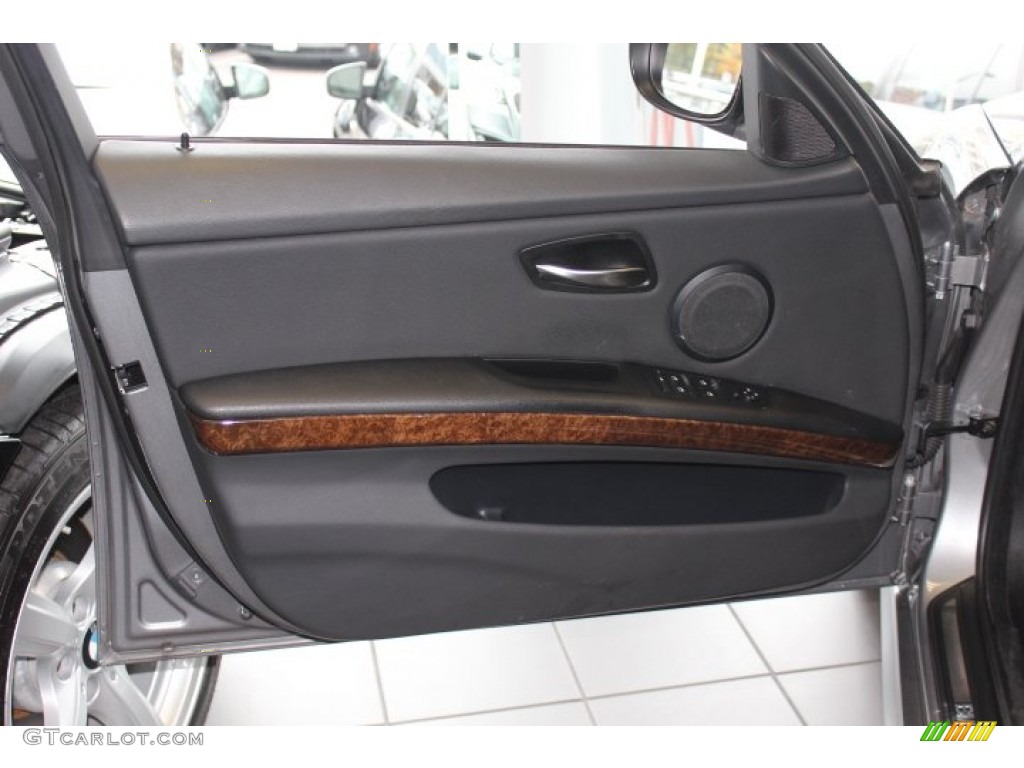 2009 BMW 3 Series 328xi Sedan Black Door Panel Photo #72730675