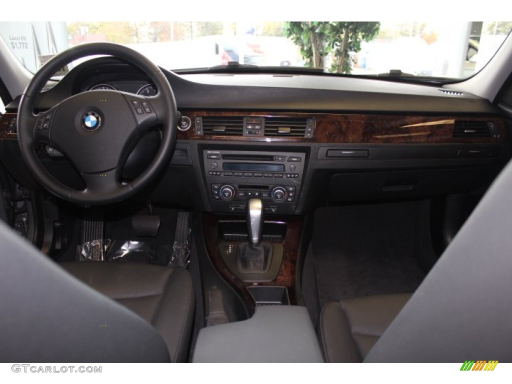 2009 BMW 3 Series 328xi Sedan Black Dashboard Photo #72730760
