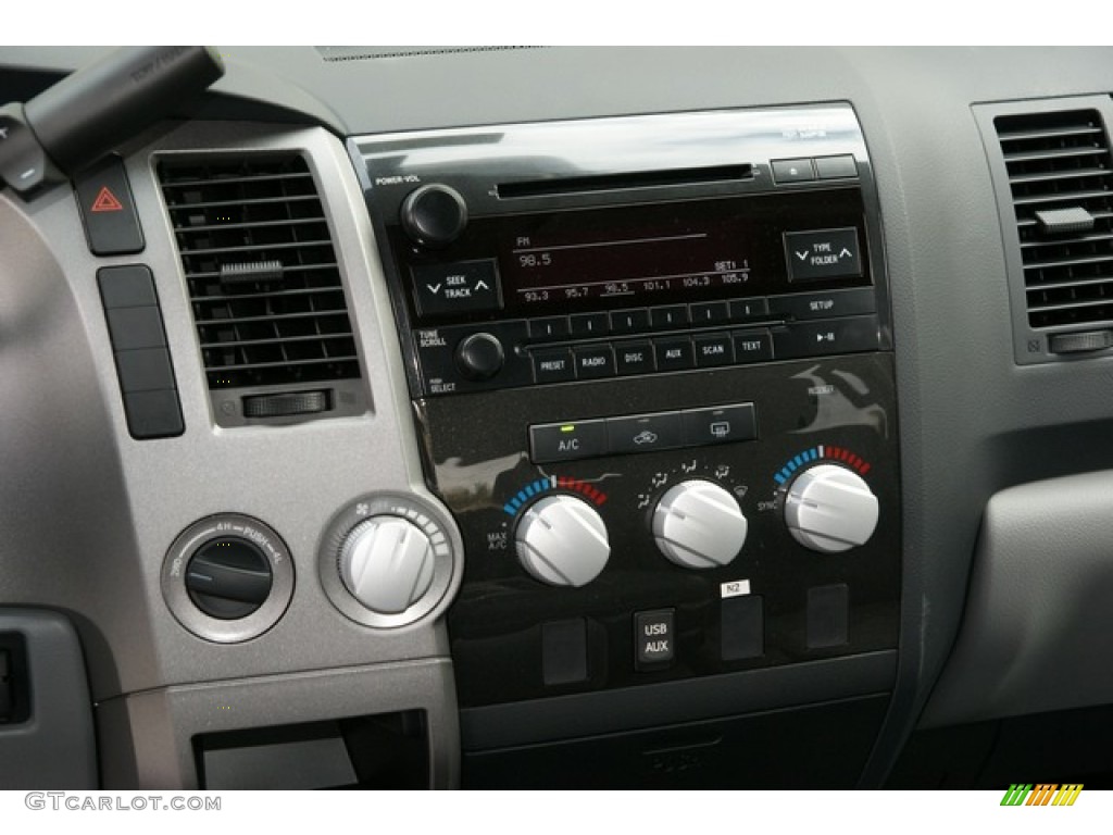 2013 Toyota Tundra CrewMax 4x4 Controls Photo #72731459