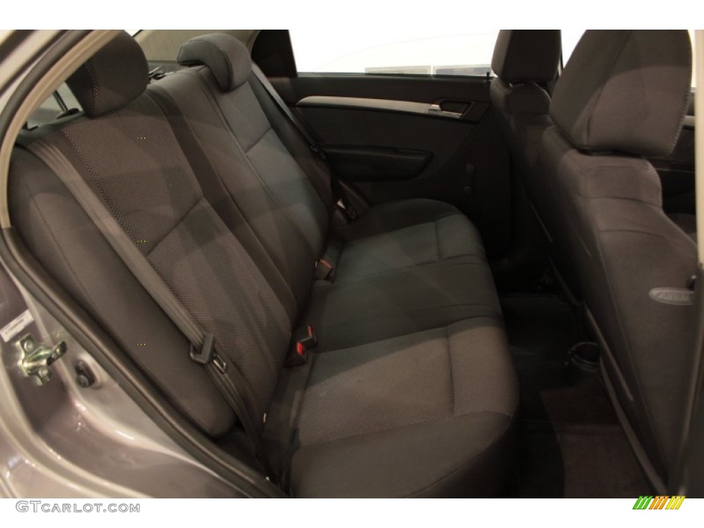 2010 Aveo LT Sedan - Medium Gray / Charcoal photo #12