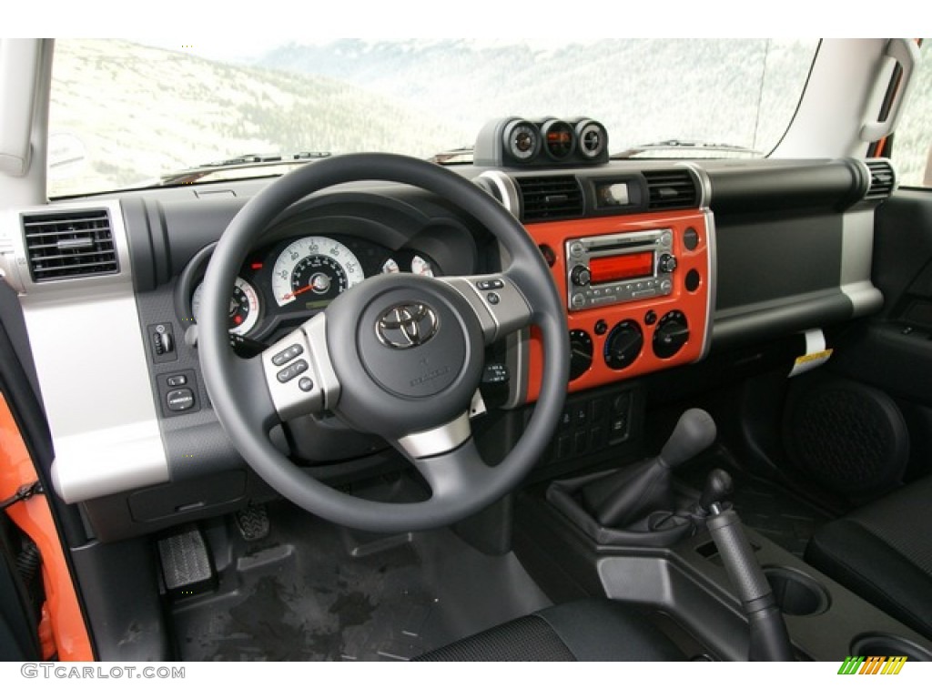 2013 Toyota FJ Cruiser 4WD Dark Charcoal Dashboard Photo #72733082