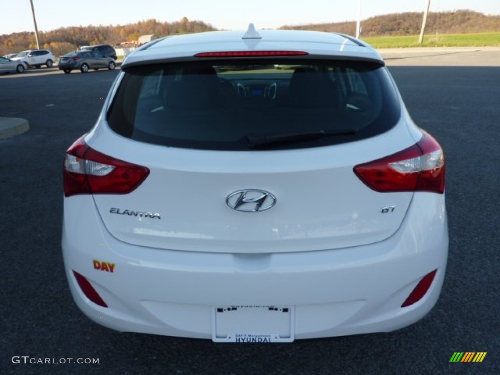 2013 Elantra GT - Monaco White / Black photo #6