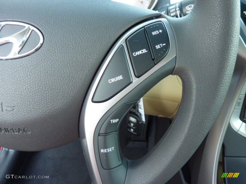 2013 Hyundai Elantra GLS Controls Photo #72734180