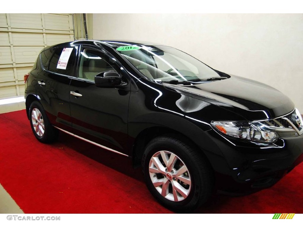 Super Black Nissan Murano