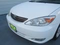 Super White - Camry XLE Photo No. 10