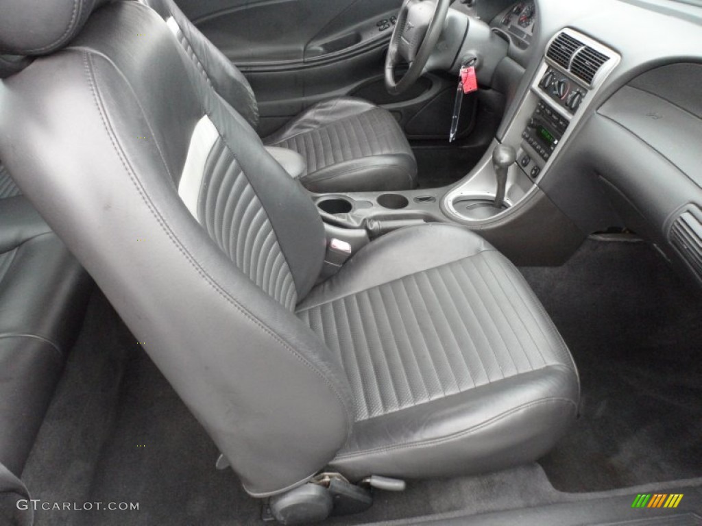 Dark Charcoal Interior 2003 Ford Mustang Mach 1 Coupe Photo #72740819